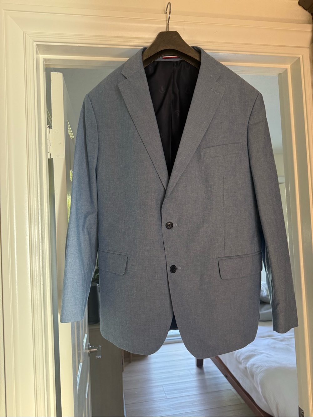 Tommy Hilfiger Men's Light Blue Sport Coat-46R